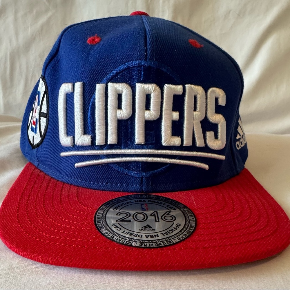 Adidas Los Angeles clippers 2016 flatbill draft hat.
